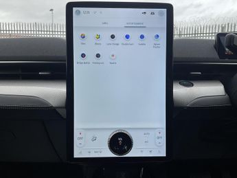 Ford Mustang Mach-E STD RANGE RWD