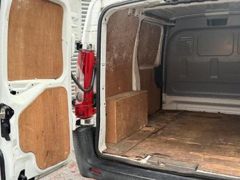 Toyota ProAce 1.6 1200 HDi FWD L1 H1 5dr