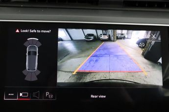 Audi e-tron 50 Technik Auto quattro 5dr 71.2kWh (11kW Charger)