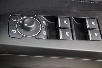 Ford Focus 1.0T EcoBoost MHEV ST-Line X DCT Euro 6 (s/s) 5dr