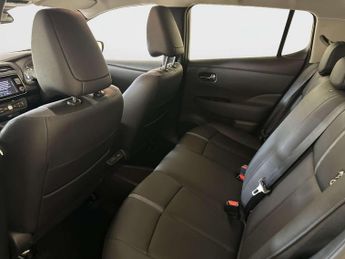 Nissan Leaf 39kWh Tekna Hatchback 5dr Electric Auto (150 ps)