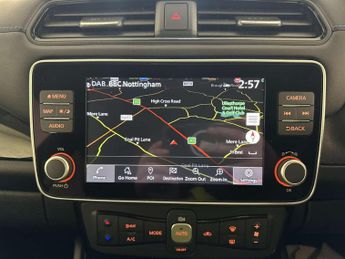 Nissan Leaf 39kWh Tekna Hatchback 5dr Electric Auto (150 ps)