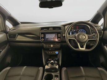Nissan Leaf 39kWh Tekna Hatchback 5dr Electric Auto (150 ps)