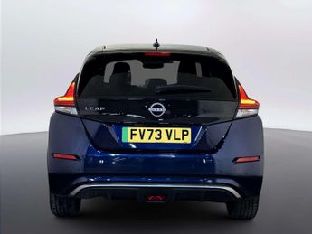 Nissan Leaf 39kWh Tekna Hatchback 5dr Electric Auto (150 ps)