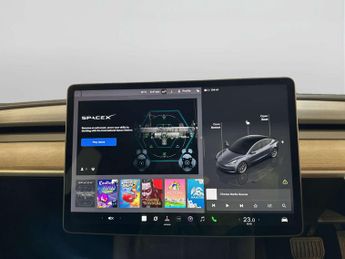 Tesla Model 3 Standard Range Plus Saloon 4dr Electric Auto RWD (241 bhp)