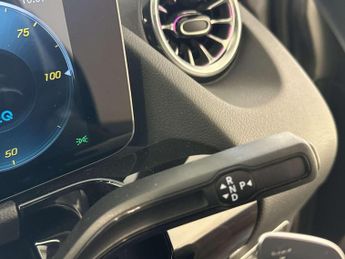 Mercedes-Benz EQA EQA 300 66.5kWh AMG Line SUV 5dr Electric Auto 4MATIC (228 ps)