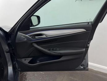 BMW 5 Series 2.0 520d M Sport Touring Auto Euro 6 (s/s) 5dr