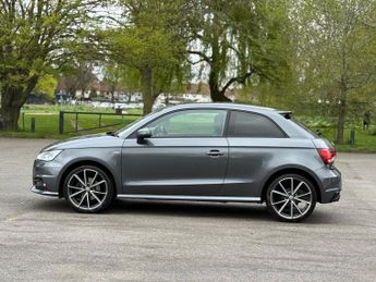 Audi A1 1.4 TFSI CoD Black Edition S Tronic Euro 6 (s/s) 3dr
