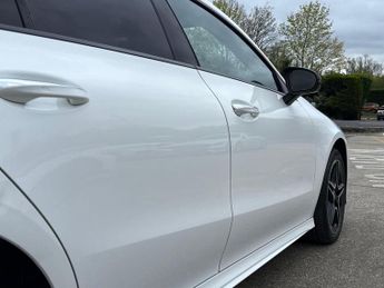 Mercedes-Benz CLA 1.3 CLA250e 15.6kWh AMG Line (Premium) Shooting Brake 8G-DCT Eur