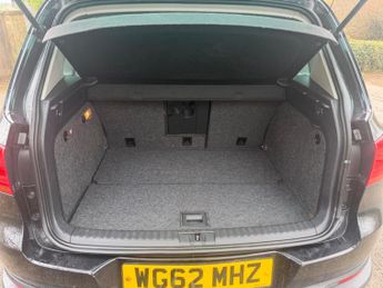 Volkswagen Tiguan 2.0 TDI BlueMotion Tech SE DSG 4WD Euro 5 (s/s) 5dr