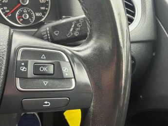 Volkswagen Tiguan 2.0 TDI BlueMotion Tech SE DSG 4WD Euro 5 (s/s) 5dr