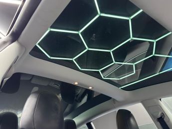 Tesla Model 3 (Dual Motor) Performance Auto 4WDE 4dr (Performance Upgrade)