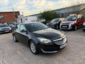 Vauxhall Insignia 2.0 CDTi ecoFLEX Design Euro 5 (s/s) 5dr
