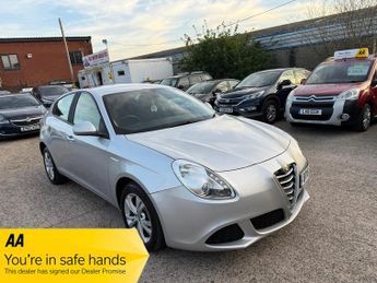 Alfa Romeo Giulietta 1.6 JTDM-2 Progression Euro 6 (s/s) 5dr