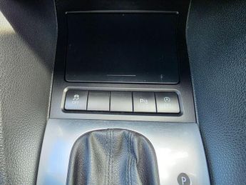 Volkswagen Golf 2.0 TDI BlueMotion Tech GT Cabriolet DSG Euro 5 (s/s) 2dr