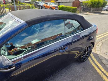 Volkswagen Golf 2.0 TDI BlueMotion Tech GT Cabriolet DSG Euro 5 (s/s) 2dr