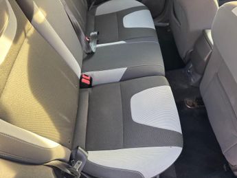 Ford Focus 1.6 Zetec Euro 5 5dr