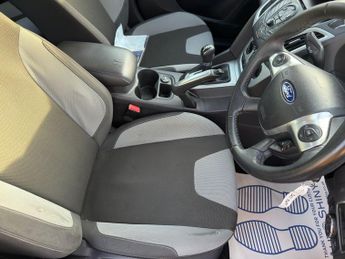 Ford Focus 1.6 Zetec Euro 5 5dr