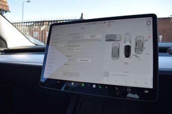 Tesla Model 3 Standard Range Plus Auto RWD 4dr