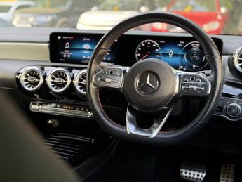 Mercedes-Benz CLA 1.3 CLA250e 15.6kWh AMG Line Night Edition (Premium Plus) Shooti