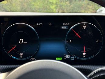 Mercedes-Benz CLA 1.3 CLA250e 15.6kWh AMG Line Night Edition (Premium Plus) Shooti