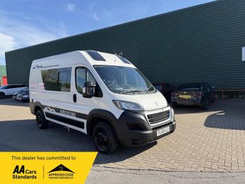 Peugeot Boxer 2.0 BlueHDi 335 Professional L2 H2 Euro 6 5dr