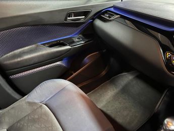 Toyota C-HR 1.8 VVT-h Dynamic CVT Euro 6 (s/s) 5dr