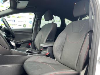 Ford Focus 1.5 TDCi ST-Line Powershift Euro 6 (s/s) 5dr