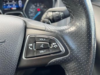 Ford Focus 1.5 TDCi ST-Line Powershift Euro 6 (s/s) 5dr