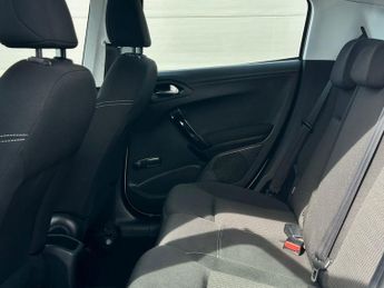 Peugeot 208 1.2 PureTech Active Euro 6 5dr