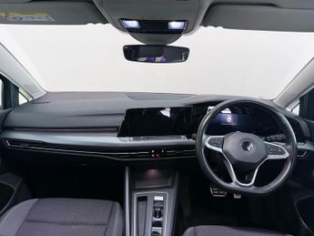 Volkswagen Golf 1.5 eTSI MHEV Active DSG Euro 6 (s/s) 5dr