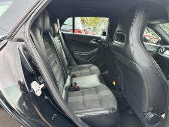 Mercedes-Benz CLA 2.1 CLA220d Sport Shooting Brake 7G-DCT Euro 6 (s/s) 5dr