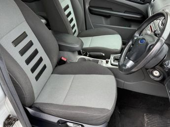 Ford Focus 1.6 Zetec 5dr