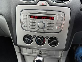 Ford Focus 1.6 Zetec 5dr