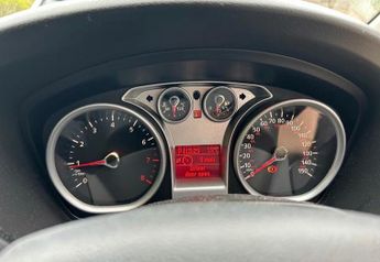 Ford Focus 1.6 Zetec 5dr