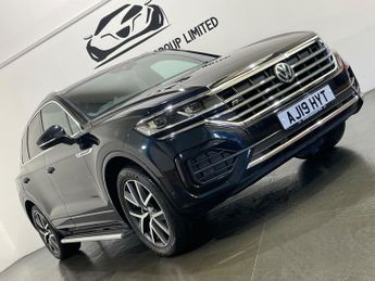 Volkswagen Touareg 3.0 TDI V6 R-Line Tech Tiptronic 4Motion Euro 6 (s/s) 5dr
