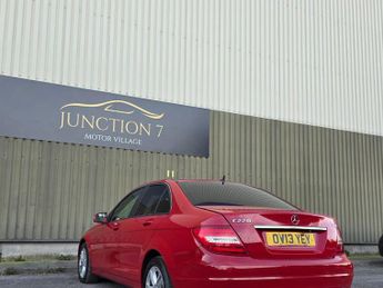 Mercedes-Benz C Class 2.1 C220 CDI BlueEfficiency Executive SE G-Tronic+ Euro 5 (s/s) 