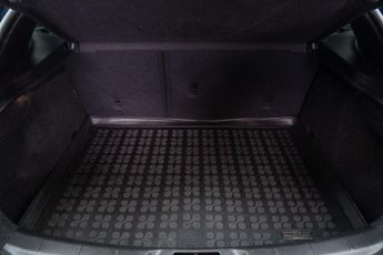 Volvo V40 2.0 D4 R-Design Pro Auto Euro 6 (s/s) 5dr