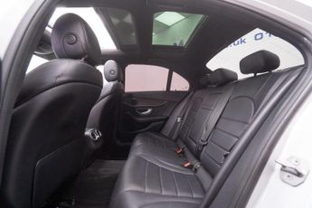 Mercedes-Benz C Class 2.1 C220d AMG Line (Premium) 7G-Tronic+ Euro 6 (s/s) 4dr