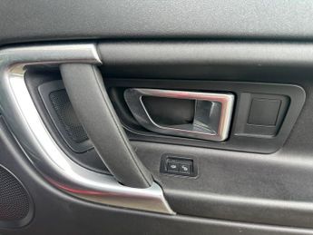 Land Rover Discovery Sport 2.0 TD4 SE Tech Auto 4WD Euro 6 (s/s) 5dr