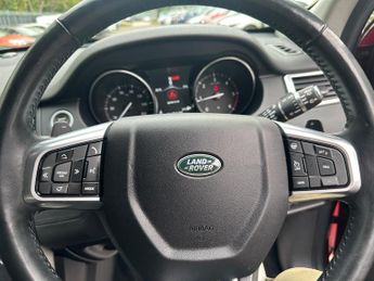 Land Rover Discovery Sport 2.0 TD4 SE Tech Auto 4WD Euro 6 (s/s) 5dr