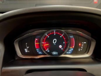 Volvo XC60 2.4 D4 R-Design Lux Nav Geartronic AWD Euro 5 5dr