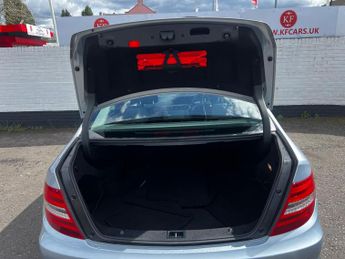 Mercedes-Benz C Class 1.6 C180 Executive SE G-Tronic+ Euro 6 (s/s) 4dr
