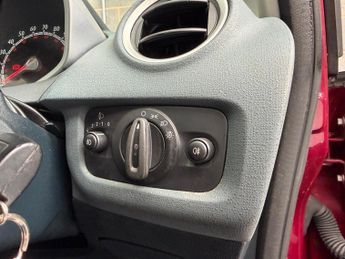 Ford Fiesta 1.4 Titanium 5dr