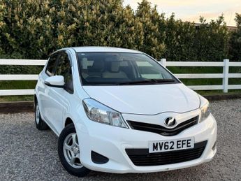 Toyota Yaris 1.33 VVT-I TR AUTOMATIC