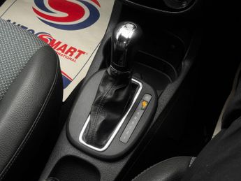 Vauxhall Corsa 1.4i 16v SE 5dr (a/c)