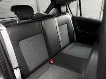 Vauxhall Corsa 1.4i 16v SE 5dr (a/c)