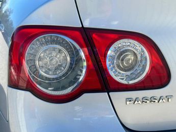 Volkswagen Passat 1.8 TSI Highline DSG Euro 4 4dr