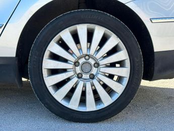 Volkswagen Passat 1.8 TSI Highline DSG Euro 4 4dr