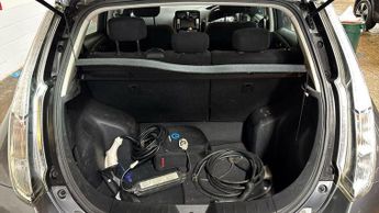 Nissan Leaf 30kWh Acenta Auto 5dr